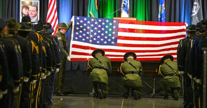 Fallen sergeant watched over deputies, always lent a hand and loved his wife