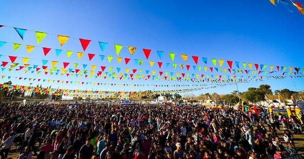 Multitudinaria celebración del Día del Niño en 9 de Julio