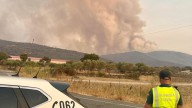 Más de 25.000 hectáreas arrasadas en Extremadura: evacuaciones masivas y una tregua del viento hasta mañana