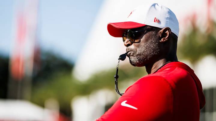 Bucs Release First Depth Chart of 2025
