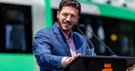 Metro de Monterrey estrena trenes