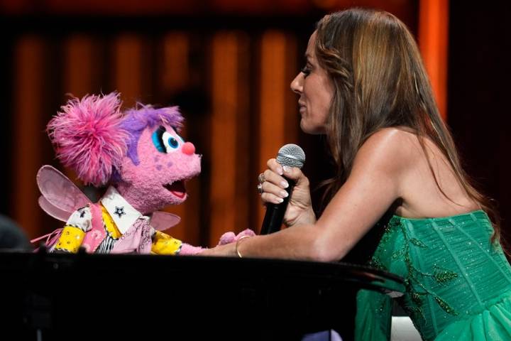 'Sesame Street' stars Elmo and Abby Cadabby sing and host in their Grand Ole Opry debut