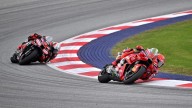 Marc Márquez se lleva la victoria en el GP 1.000 de MotoGP tras un duelo estelar con Bezzecchi