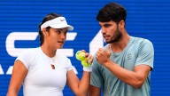 Carlos Alcaraz y Emma Raducanu se despiden del millón de dólares en el dobles mixto del US Open