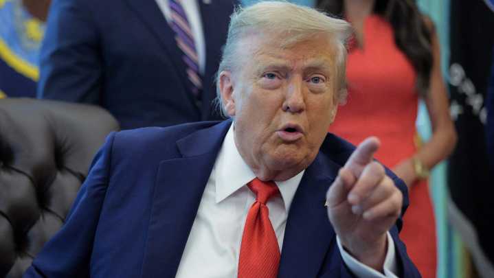 Close-Up Of Trump's Bruised Hand Without Makeup Has Everyone Saying The Same Thing