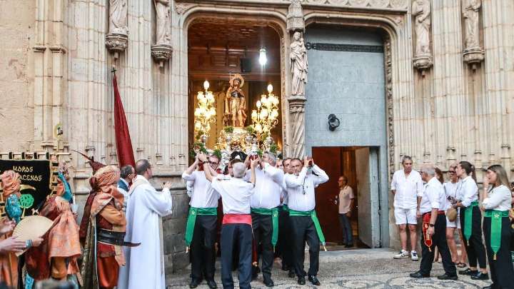 Miles de callosinos acompañan a la imagen de San Roque para cerrar las fiestas patronales 2025