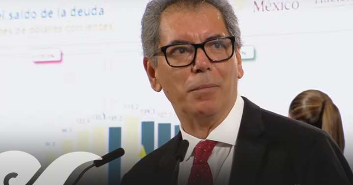 Presentan plan estratégico de Sheinbaum para sanear deuda de Pemex
