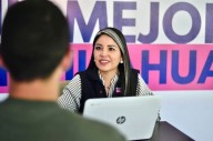 Nancy Frías mantiene abierta su Casa de Enlace para apoyar a las familias del D12