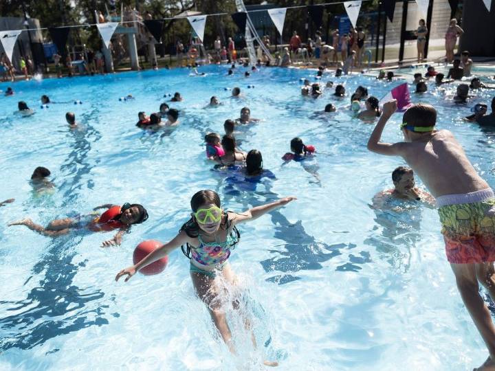 Heat warnings span Alberta, parts of Saskatchewan with daytime highs above 30 C