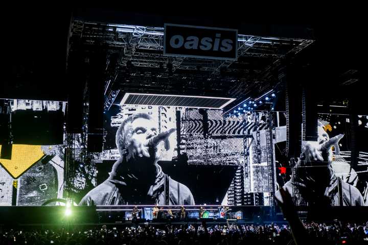Oasis reunion tour taps into '90s nostalgia