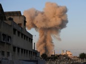 Israel lanzó un doble ataque sobre un hospital de la Franja de Gaza: reportan muertos