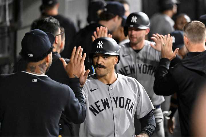Yankees 10, White Sox 4: Good news and bad news as Bombers win fifth straight