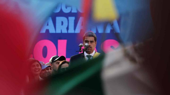 "Están dados los elementos para que el régimen de Maduro o el Cartel de los Soles entienda que van por él": Antonio De la Cruz sobre despliegue de EE. UU. en el Caribe
