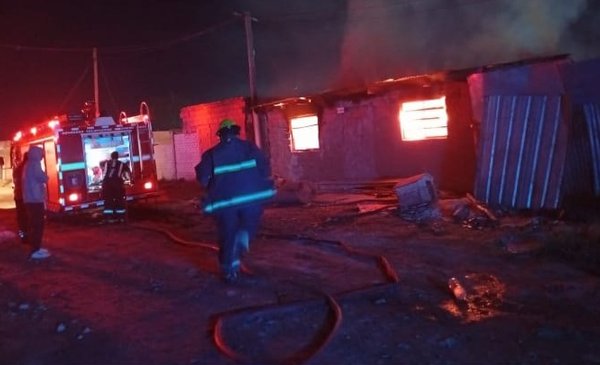 Un incendio causó daños totales en una vivienda