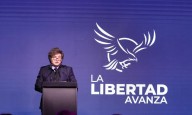 Milei lanza campaña bonaerense y el lema "Kirchnerismo Nunca Más"