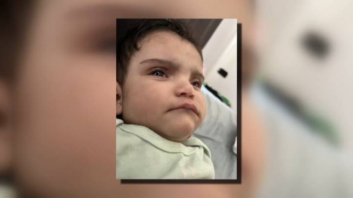Arrestan y acusan de asesinato a los padres de un bebé desaparecido en California