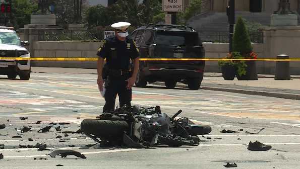 Police: Motorcyclist dies after hitting a car in downtown Cincinnati