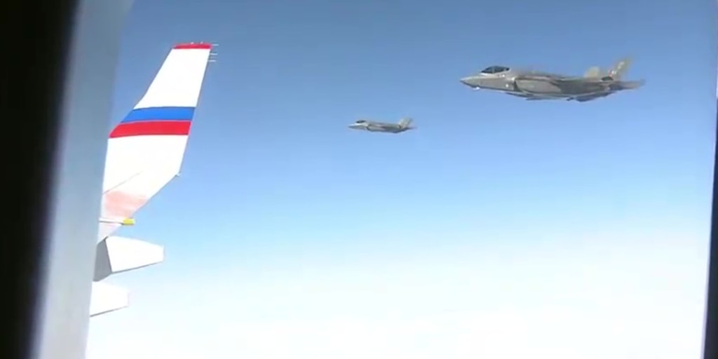El avión de Putin fue escoltado por cazas de EEUU durante su regreso a Rusia tras la cumbre con Trump