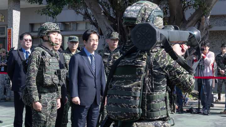 Taiwán endurece sus reglas migratorias: un golpe a los cónyuges chinos en medio de la tensión con Pekín