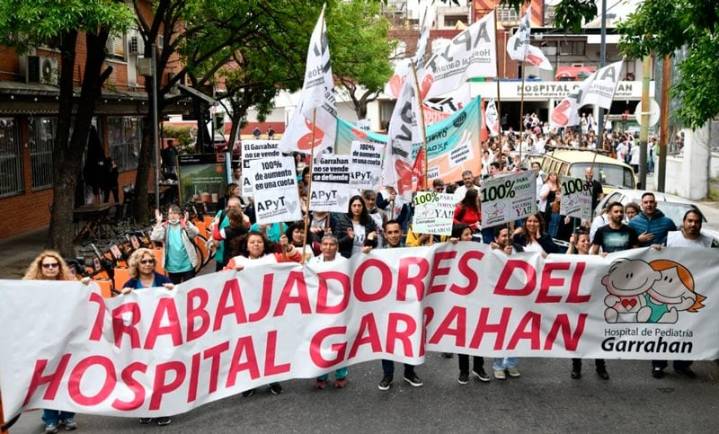 Trabajadores del Garrahan convocan a un nuevo paro y movilización por emergencia pediátrica y aumento salarial inmediato