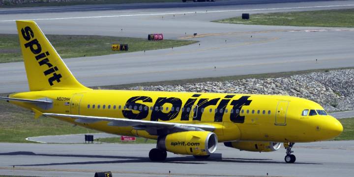 Spirit Airlines files for bankruptcy again, and flight attendants union warns to 'prepare for all possible scenarios'
