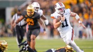 Jackson Arnold scores first Auburn football touchdown vs. Baylor