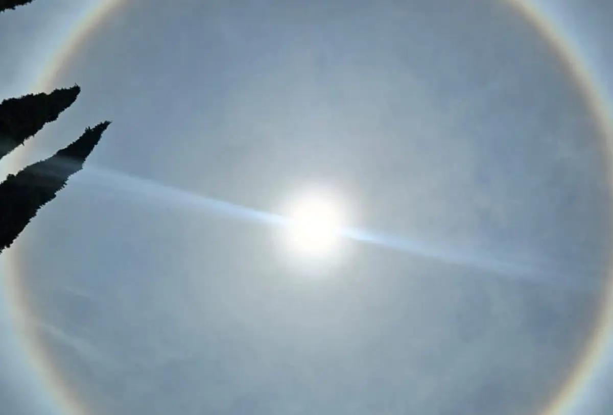 (FOTO) El cielo de Guadalajara se pinta de colores con un halo solar