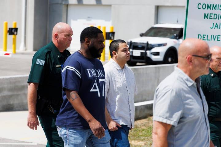Kilmar Abrego Garcia is freed from Tennessee jail so he can rejoin family in Maryland to await trial