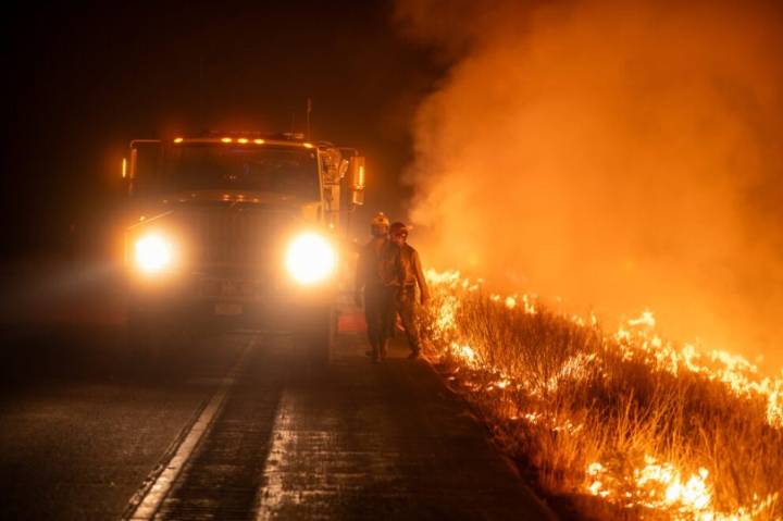 Colorado wildfire updates: Lee Fire grows to 5th largest in state history, Craig fire controlled
