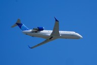 2 passengers sent to hospital after flight from Aspen hits 'severe' turbulence