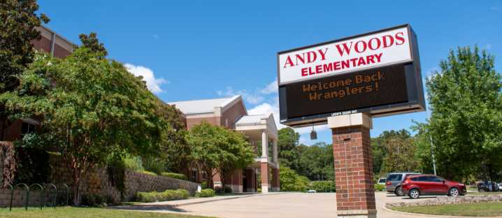 Man arrested for approaching 11-year-old while wearing diaper at Tyler school