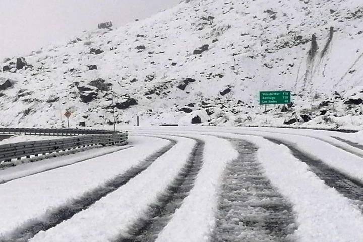 Habilitan paso Los Libertadores para este domingo luego de intensas nevadas por sistema frontal