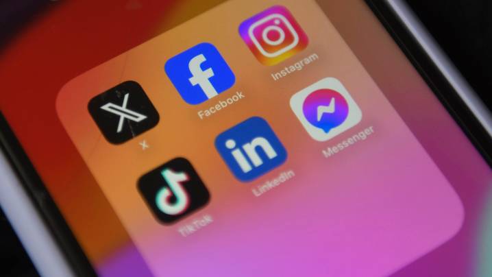 Supreme Court declines to block age verification law for social media