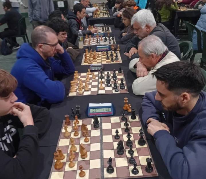 Más del 170 ajedrecistas disputaron en torneo 162° Aniversario de Saladillo