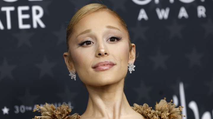 The Worst-Dressed Stars In Critics Choice Awards History