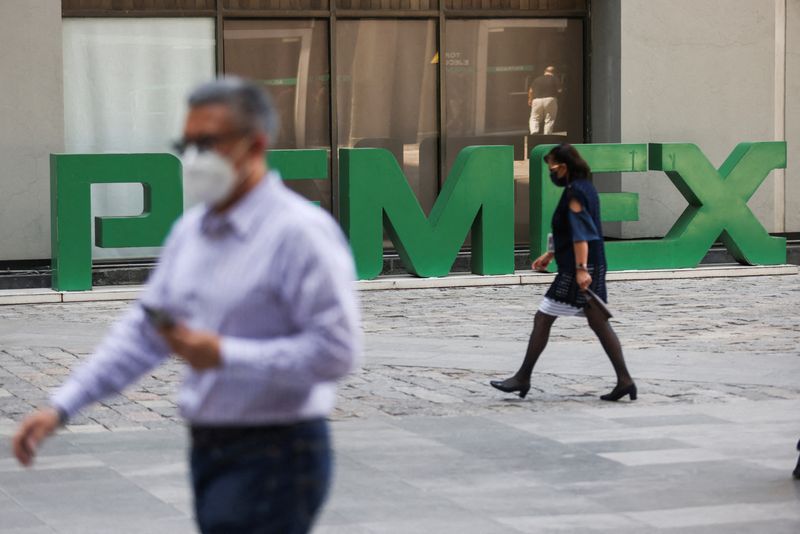 Texas businessmen indicted for allegedly bribing officials at Mexico's Pemex
