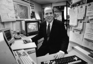 Today in Chicago History: Tom Skilling signs on as meteorologist at WGN