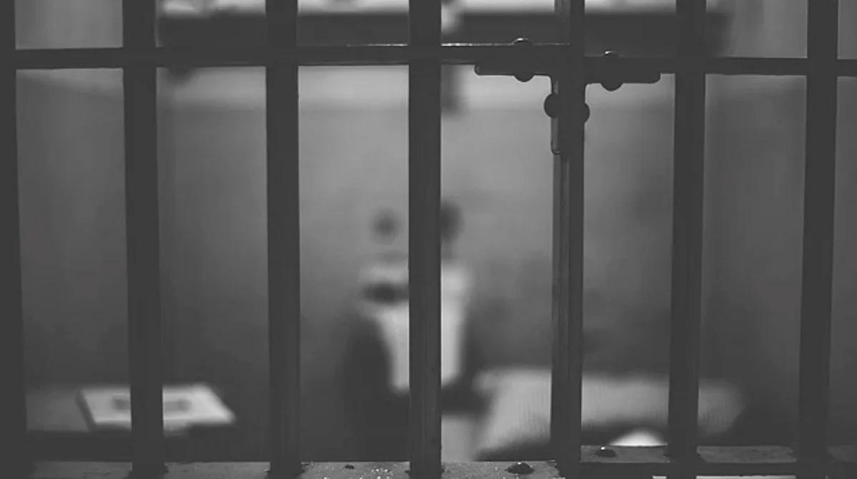 Michoacán: lo hallan culpable de violar a sus hijastras, de 12 y 11 años