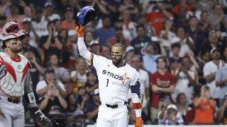 Carlos Correa Received Warm Ovation From Astros Fans in Return to Houston