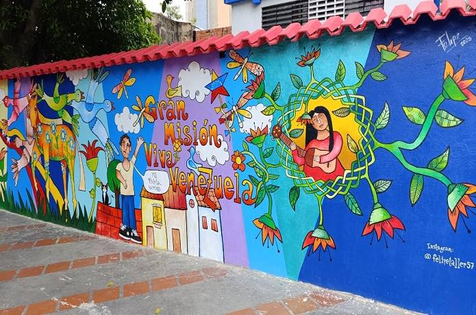 Inauguran dos nuevos murales del artista plástico Felipe García