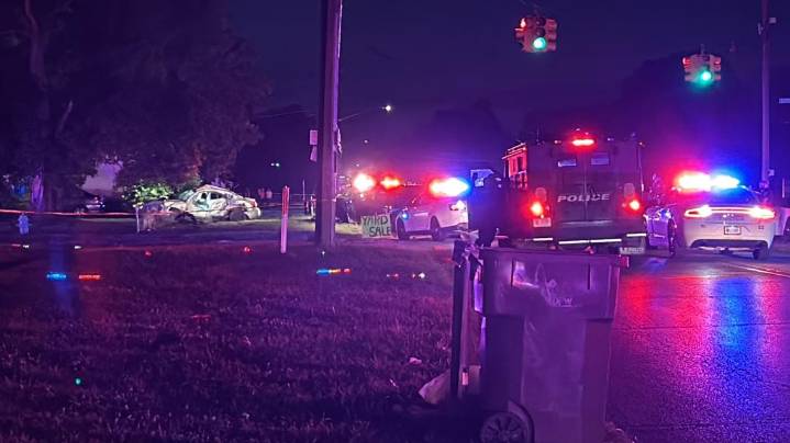Speedway officer, 2 suspects injured in crash during northwest Indianapolis pursuit