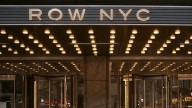 City to close final hotel shelter used to house migrants