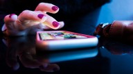 Trump amenaza con imponer aranceles y limitar chips a países que no quiten tasas digitales