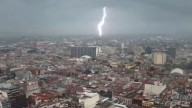 Caída de potente RAYO es registrado por sismógrafos en Miguel Hidalgo, CDMX
