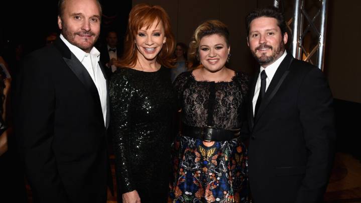 Kelly Clarkson and Reba McEntire Skip 'The Voice' After Brandon Blackstock's Death