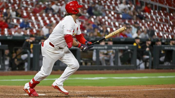 Cardinals make multiple roster moves before Reds series