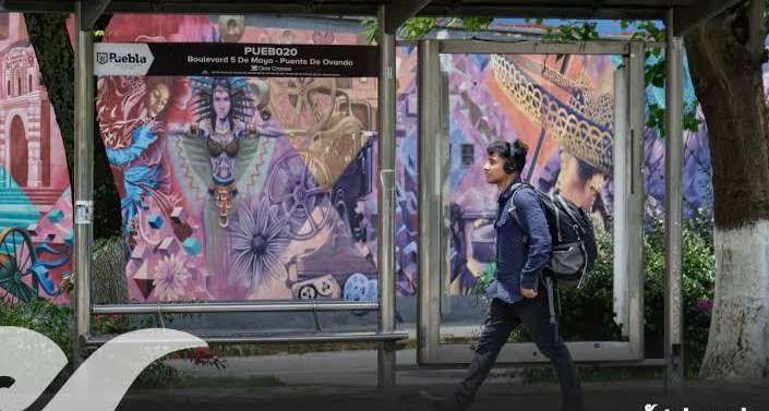 Cabildo de Puebla aprueba licitar publicidad de paraderos por 10 años