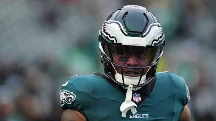 Super Bowl winner carted off injured with 'shaken' team gathered round in 'silence' over long