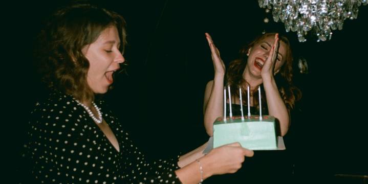150 Best Birthday Wishes for Sisters & Sisters