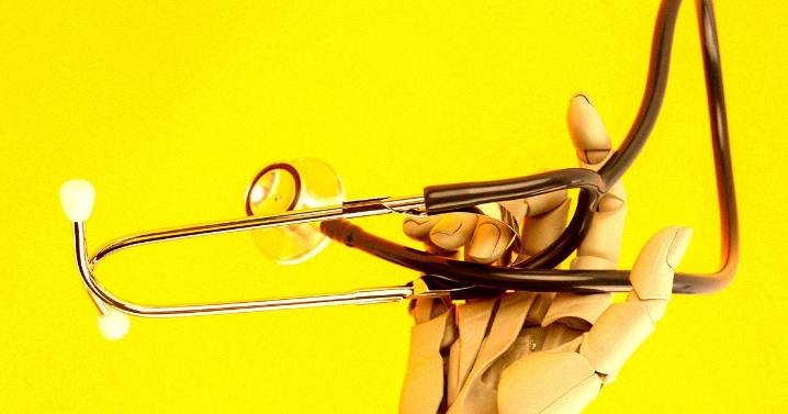 Something Extremely Scary Happens When Advanced AI Tries to Give Medical Advice to Real World Patients